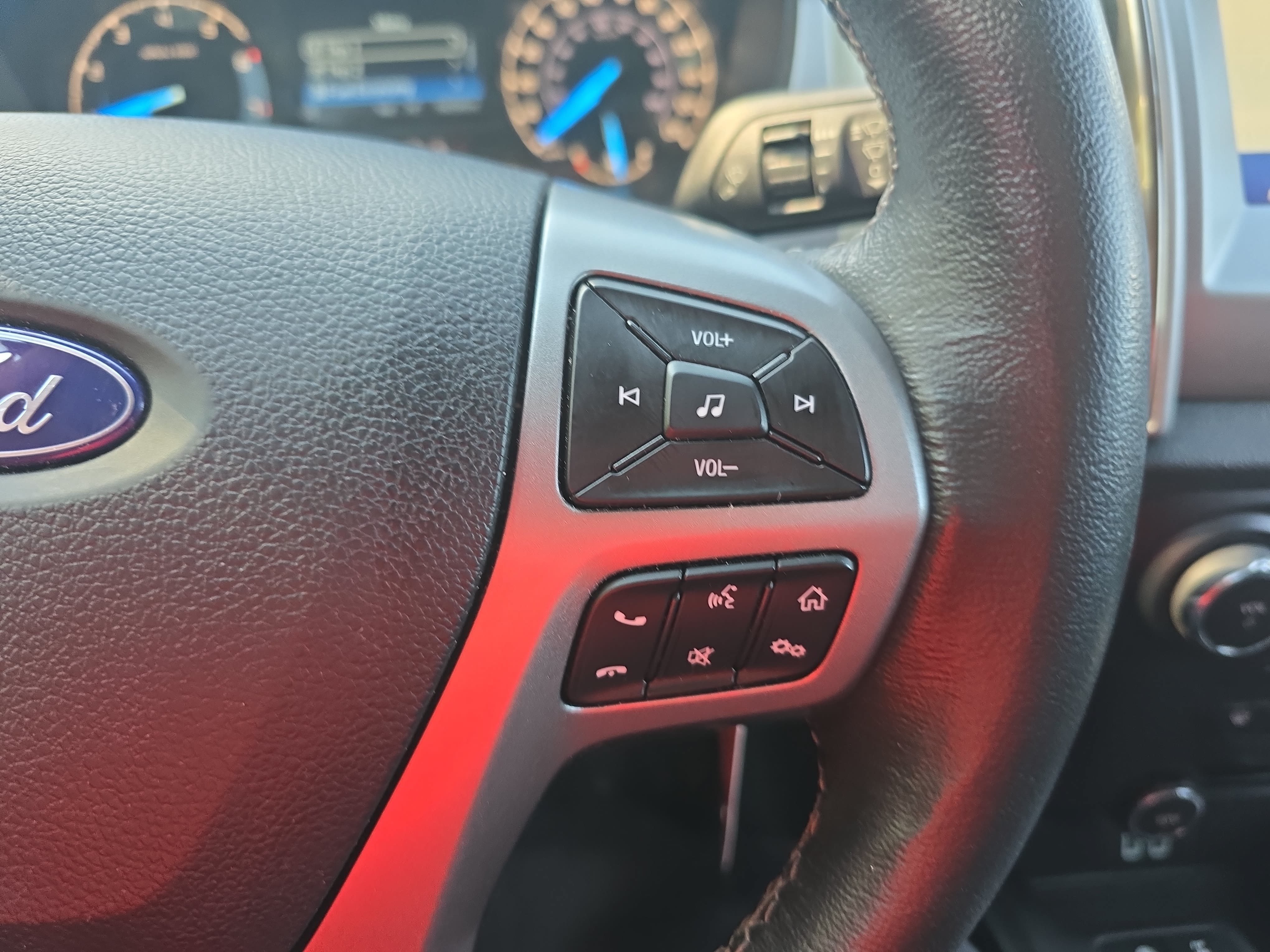 Used 2019 Ford Ranger XLT w/ Equipment Group 302A Luxury RWD image 18