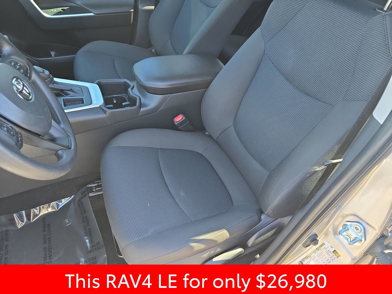 Used 2023 Toyota RAV4 LE FWD image 20