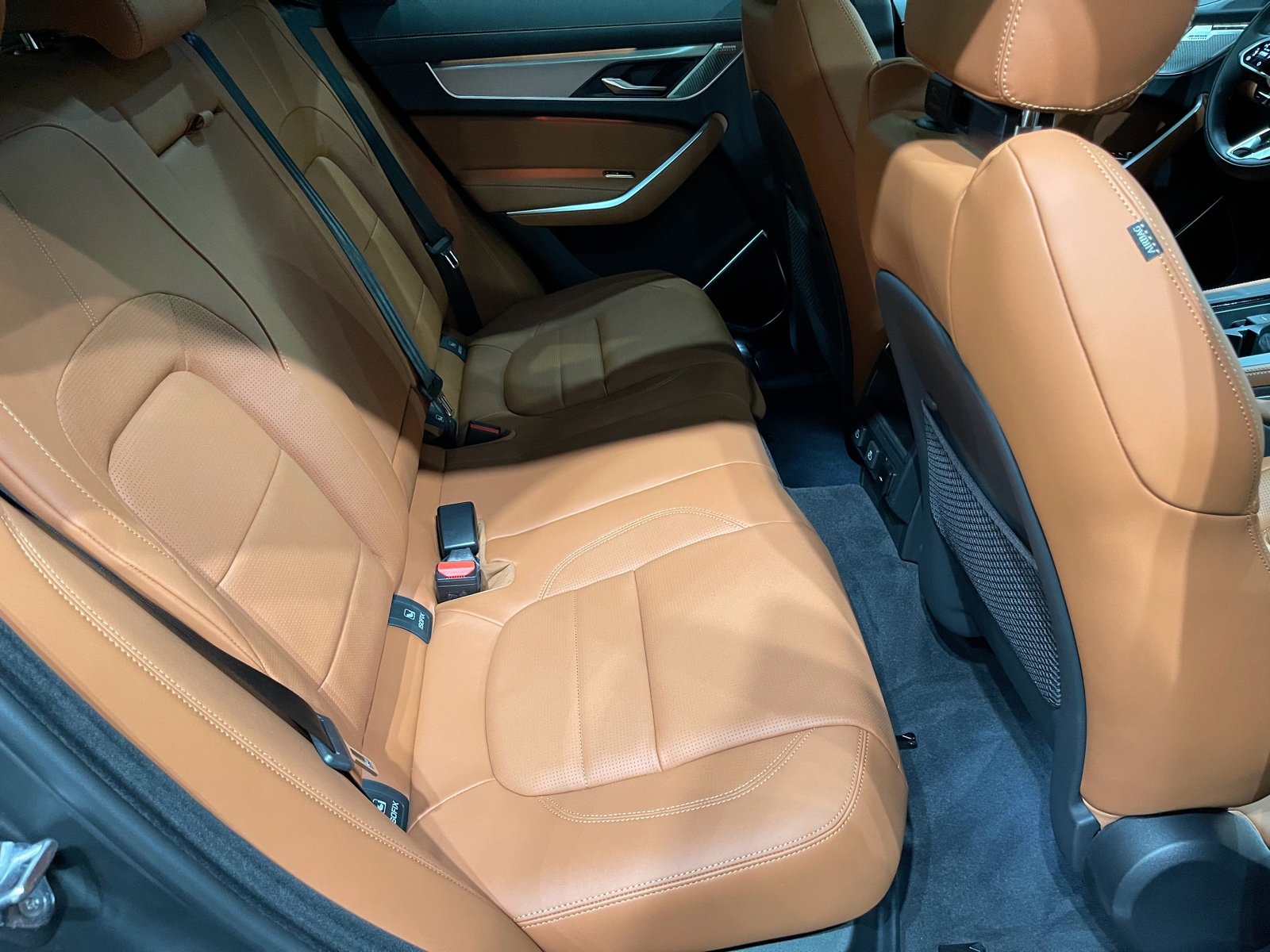 New 2026 Jaguar F-PACE R-Dynamic S image 21