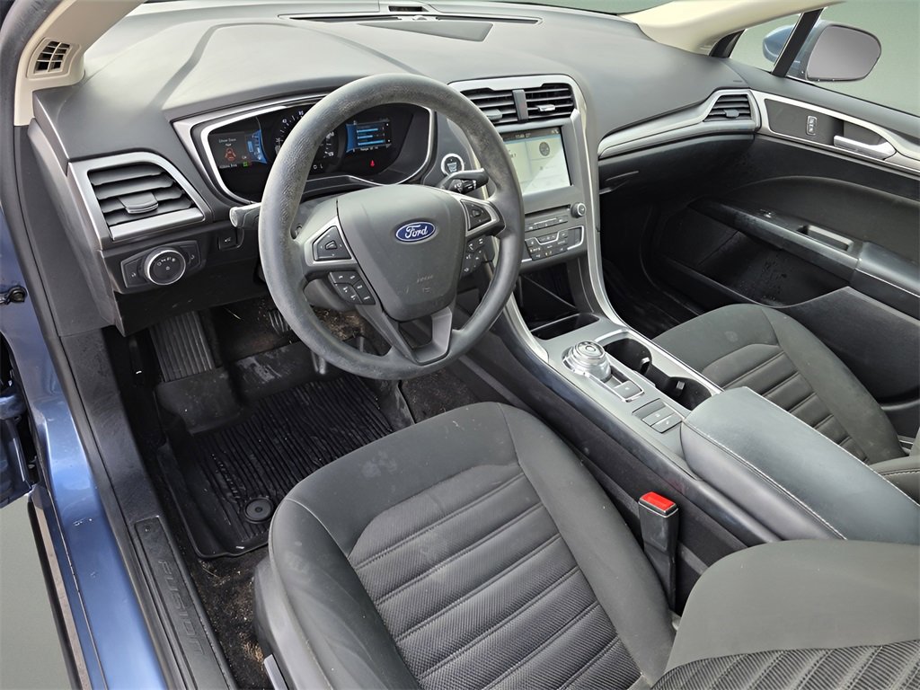 Used 2018 Ford Fusion SE image 18