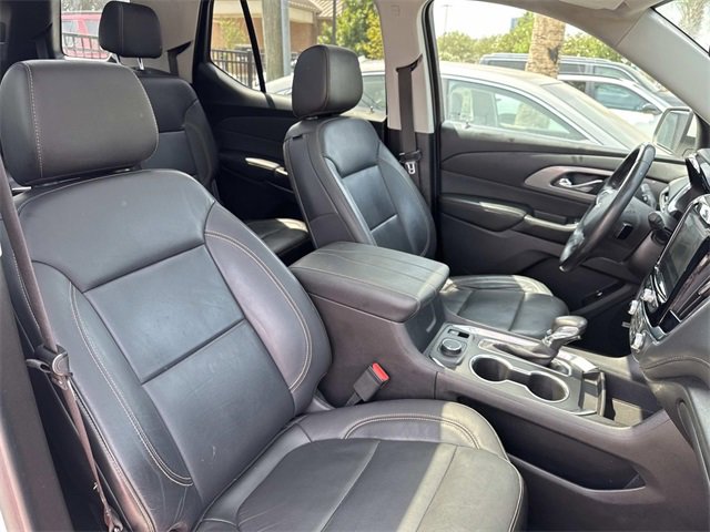 Used 2021 Chevrolet Traverse LT w/ LT Premium Package image 10