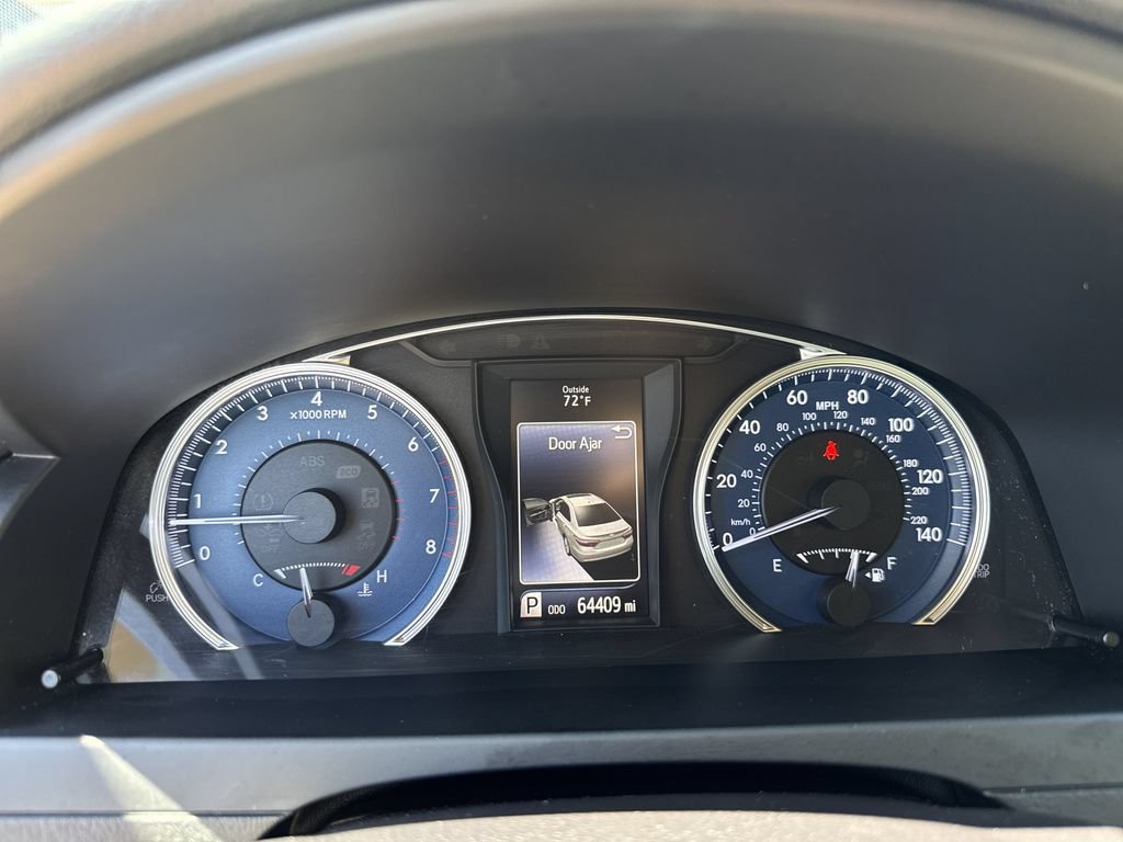 Used 2015 Toyota Camry XLE FWD image 23