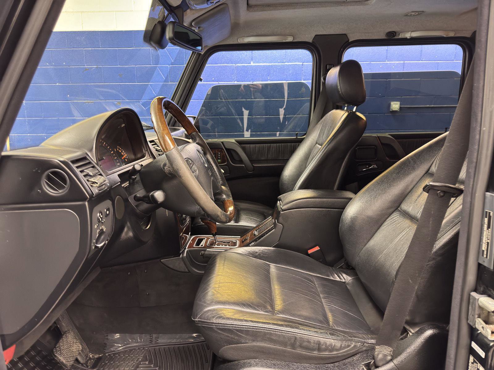 Used 2002 Mercedes-Benz G 500 image 24
