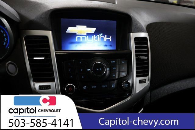 Used 2016 Chevrolet Cruze LT w/ Technology Package image 19