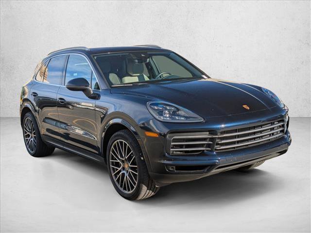 Used 2022 Porsche Cayenne image 3
