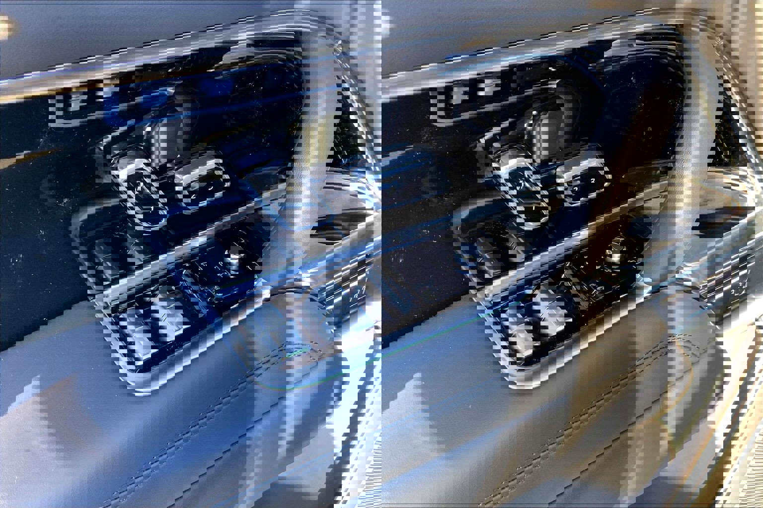 New 2026 Land Rover Range Rover SE image 21