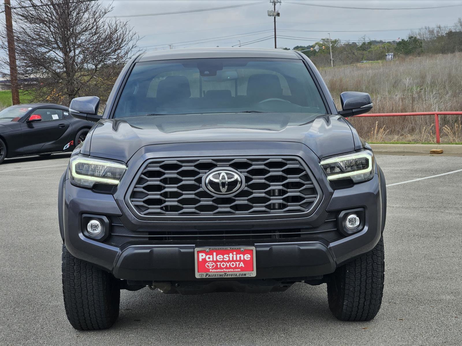 Used 2023 Toyota Tacoma TRD Off-Road image 2