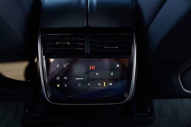 Used 2022 Rivian R1T Launch Edition image 45