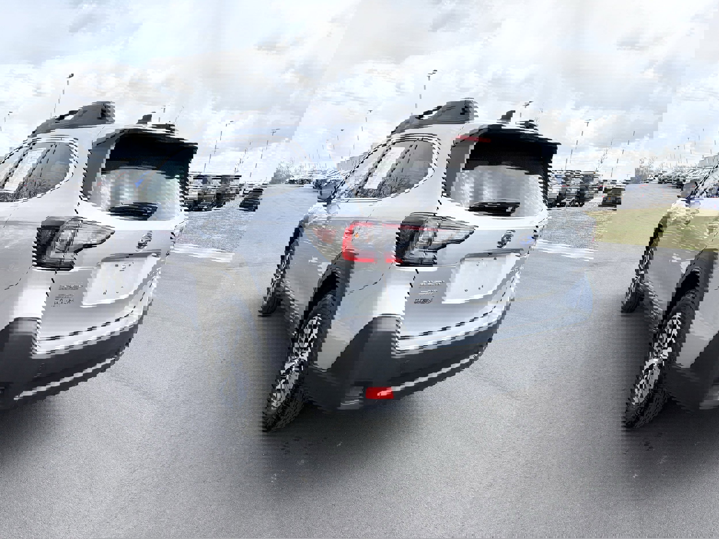 Used 2025 Subaru Outback Premium image 6