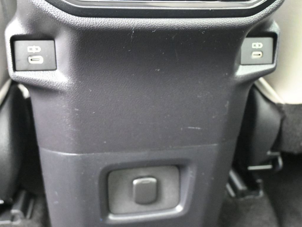 Used 2024 Toyota Grand Highlander XLE image 17