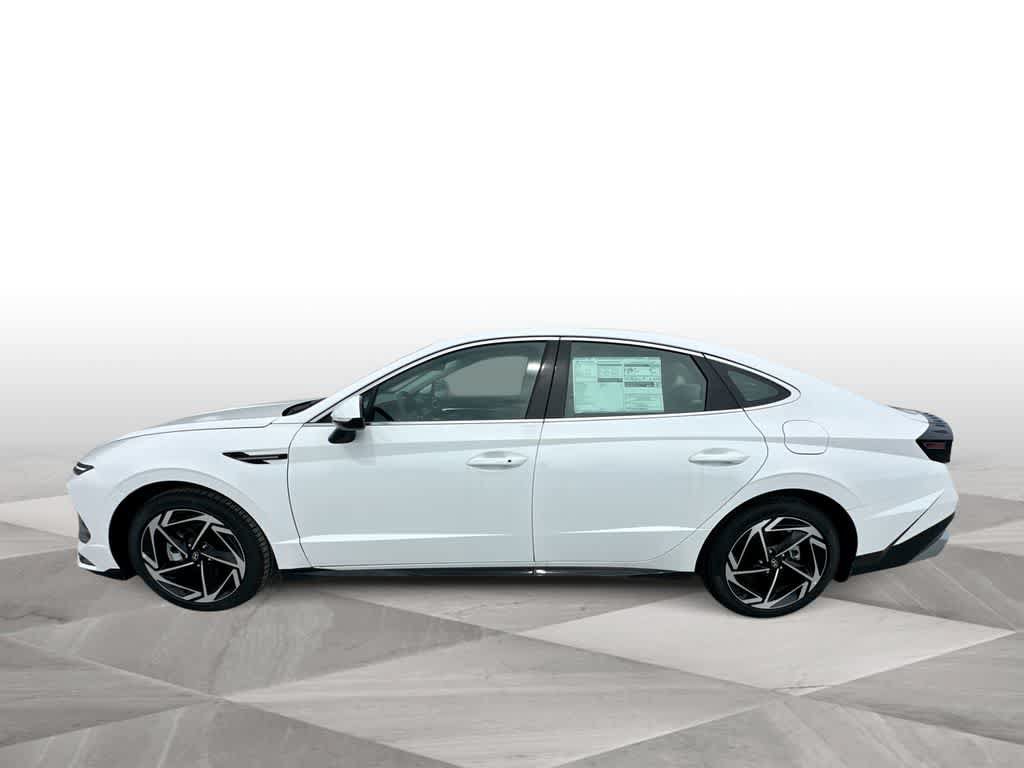 New 2026 Hyundai Sonata SEL FWD image 5
