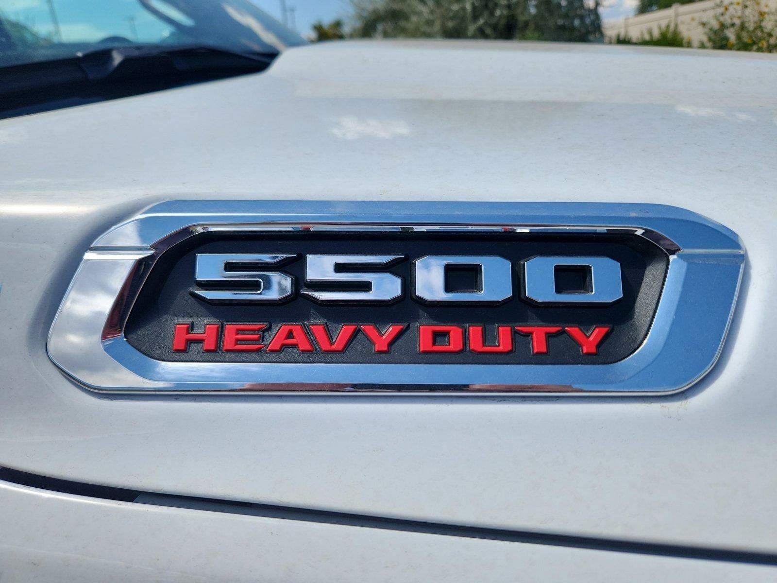 New 2025 RAM 5500 Tradesman AWD/4WD image 25