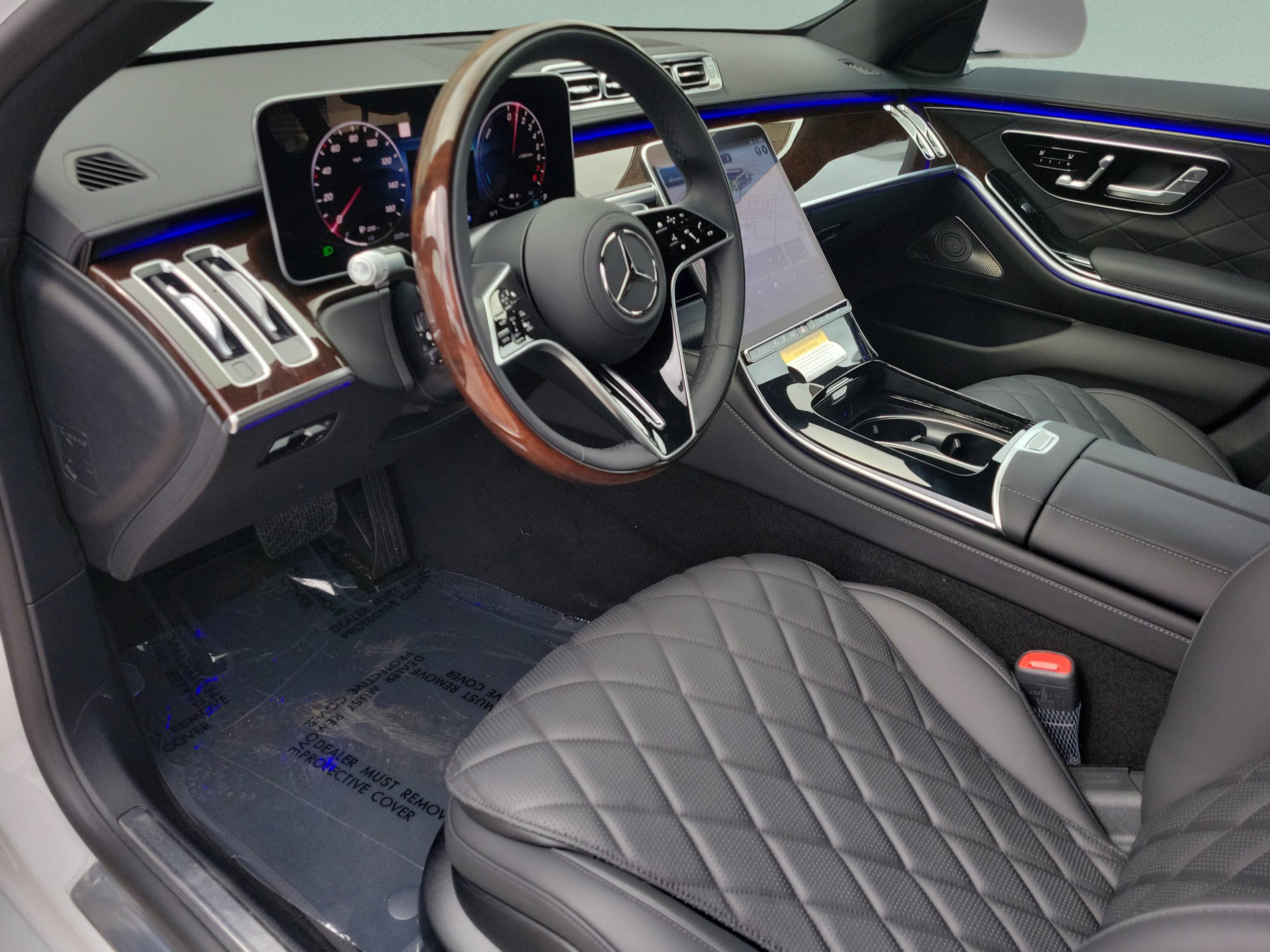 New 2026 Mercedes-Benz S 580e 4MATIC Sedan image 19