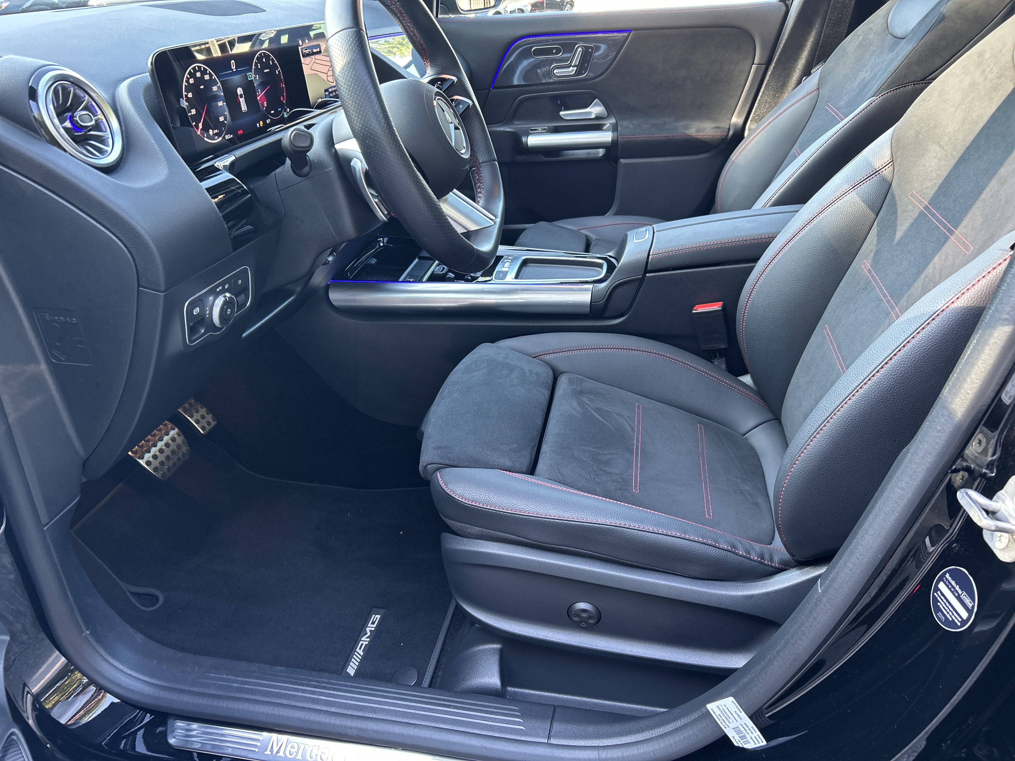 Certified 2025 Mercedes-Benz GLA 250 image 19