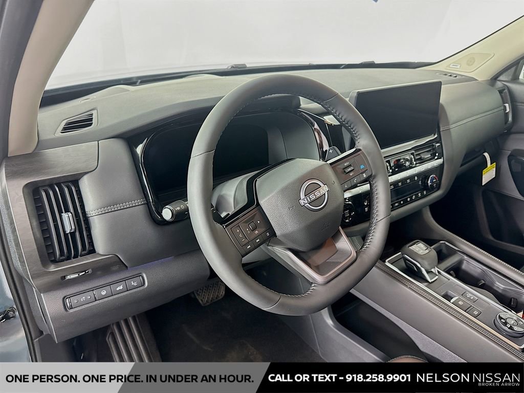 New 2026 Nissan Pathfinder Platinum image 9