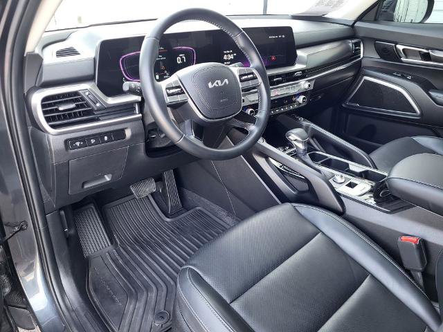 Used 2024 Kia Telluride S w/ S Sunroof Package image 8