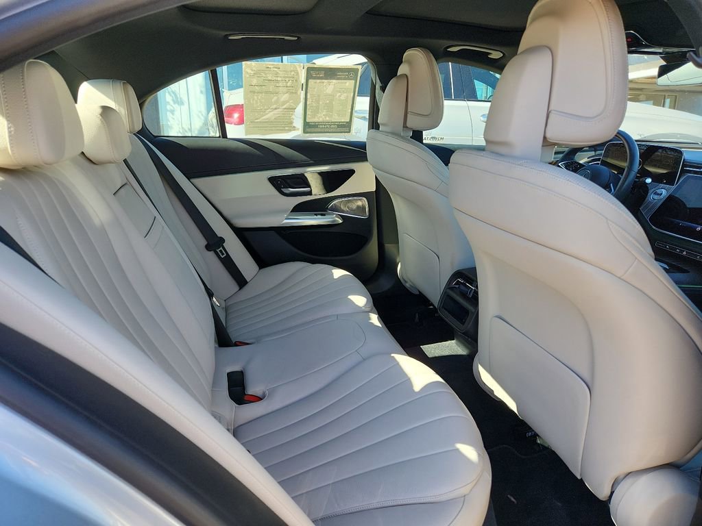 Used 2024 Mercedes-Benz E 450 4MATIC Sedan image 26