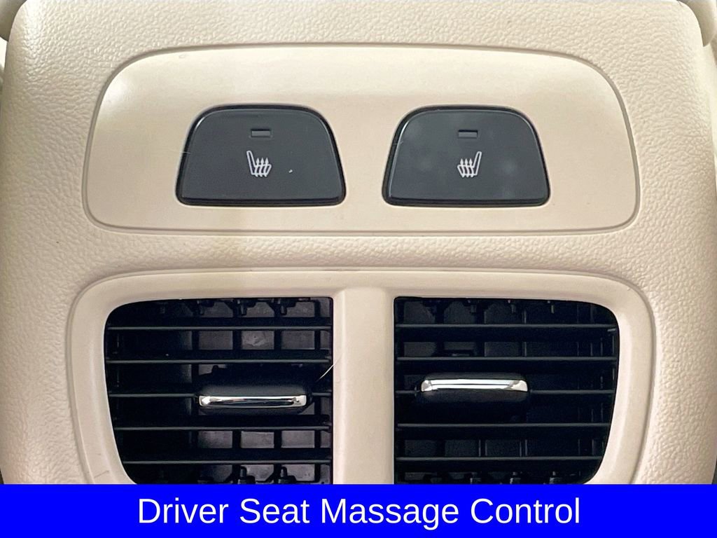 Used 2022 Buick Envision Avenir w/ Premium Seat Package image 29