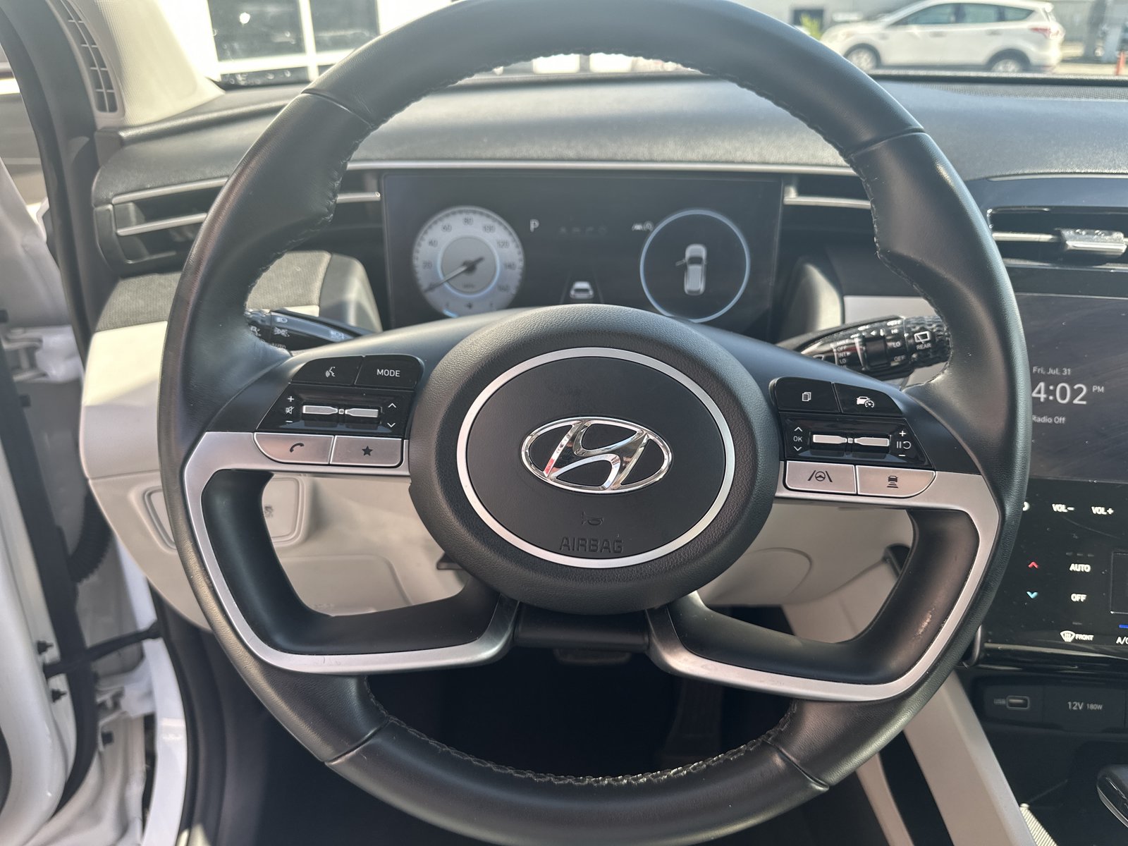 Used 2024 Hyundai Tucson SEL w/ Convenience Package AWD/4WD image 12