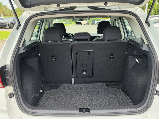 Used 2024 Volkswagen Taos S FWD image 6