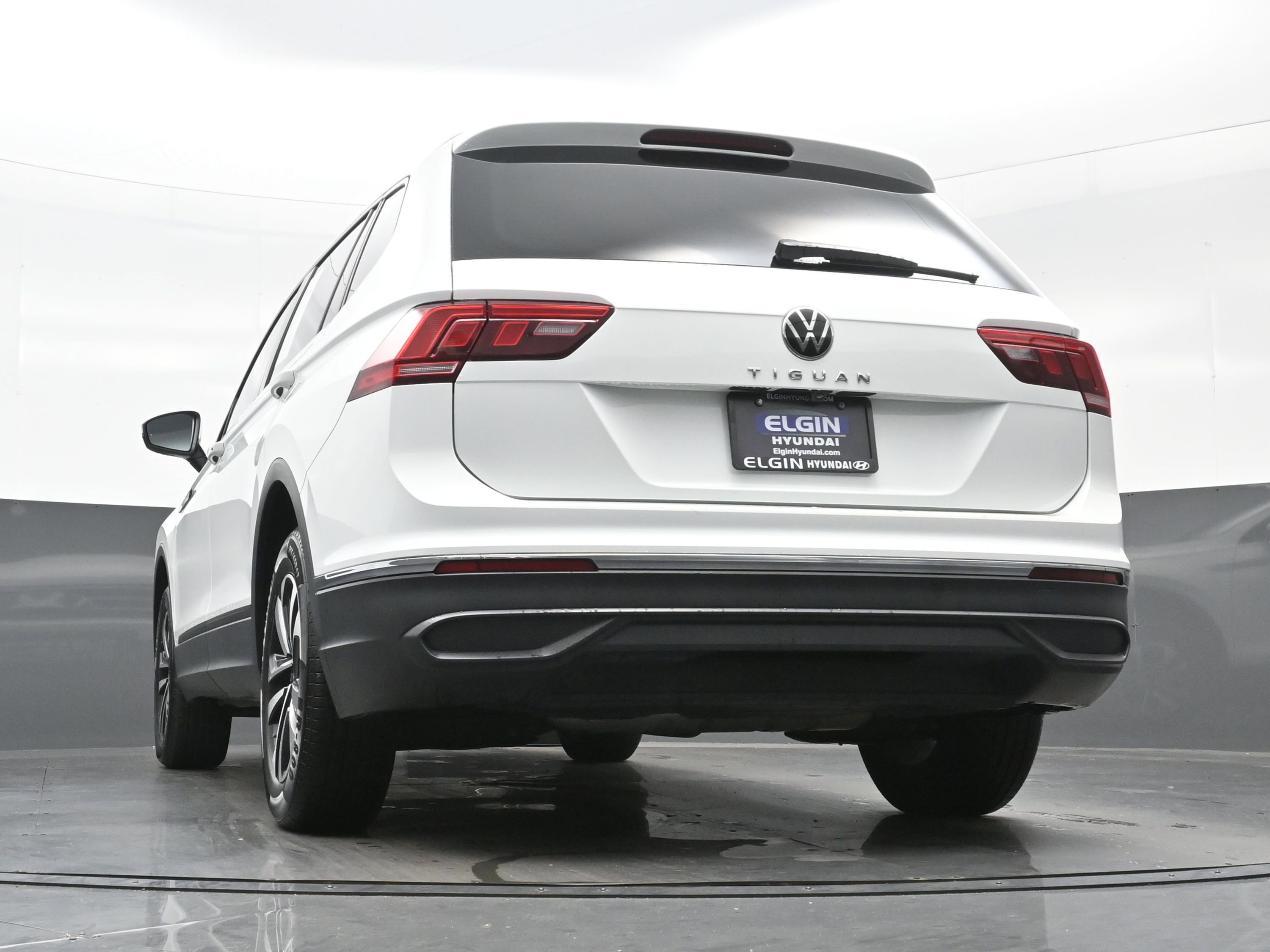 Used 2023 Volkswagen Tiguan S FWD image 27