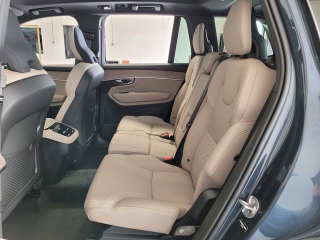 New 2026 Volvo XC90 B6 Plus w/ Protection Package Premier image 10