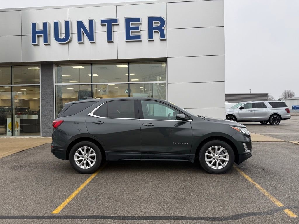 Used 2020 Chevrolet Equinox LT w/ Driver Convenience Package image 35