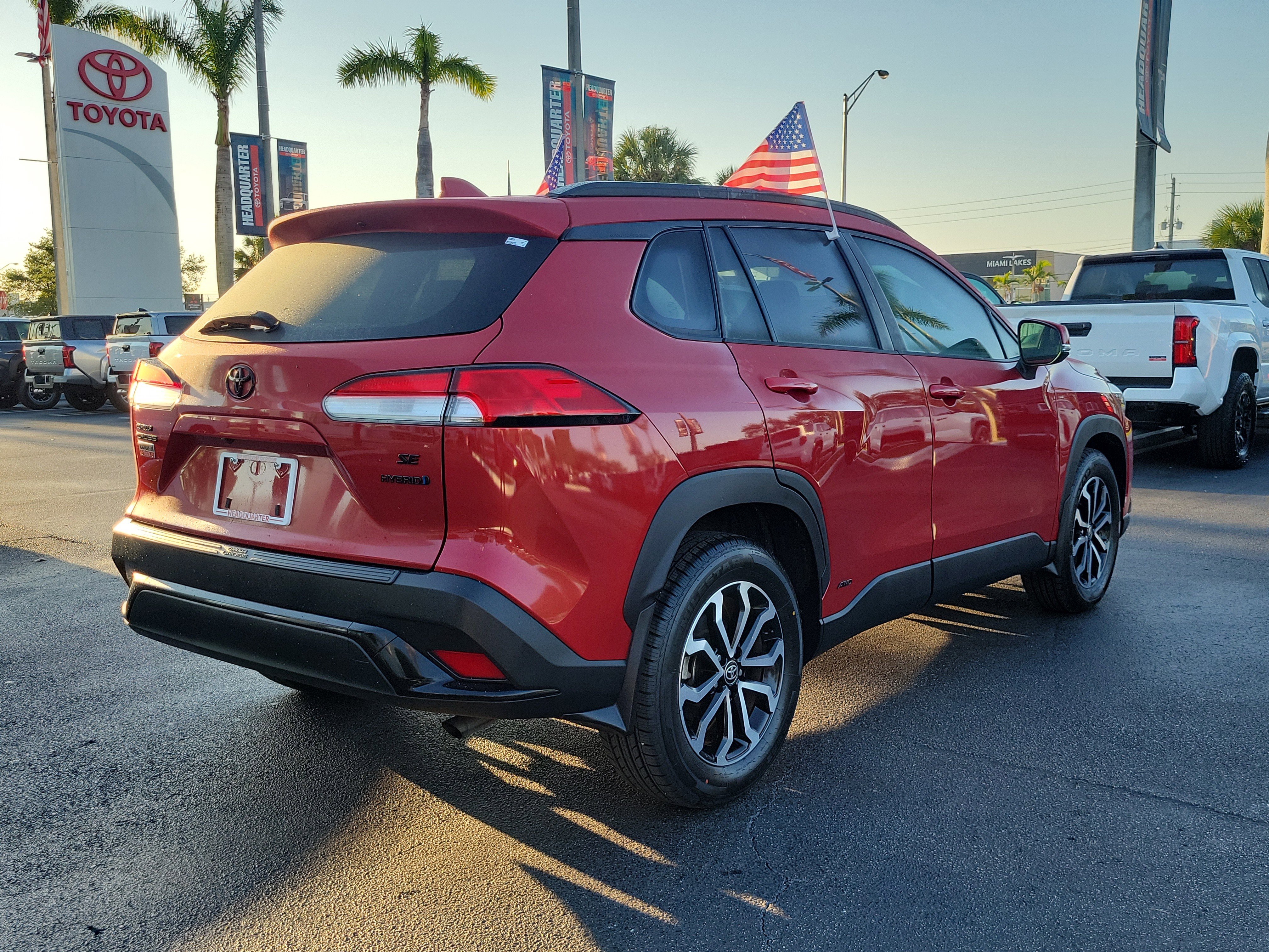 Used 2023 Toyota Corolla Cross SE image 12
