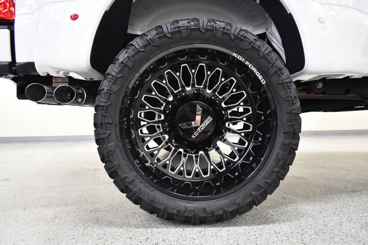 Used 2025 Ford F450 Platinum w/ Platinum Plus Package AWD/4WD image 36