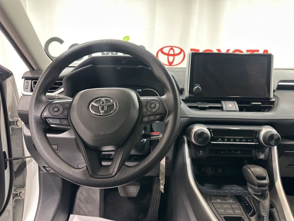 Used 2024 Toyota RAV4 LE image 20