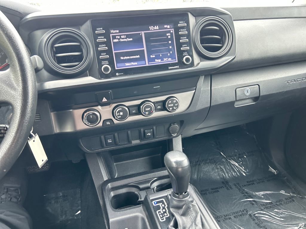 Used 2022 Toyota Tacoma SR AWD/4WD image 11