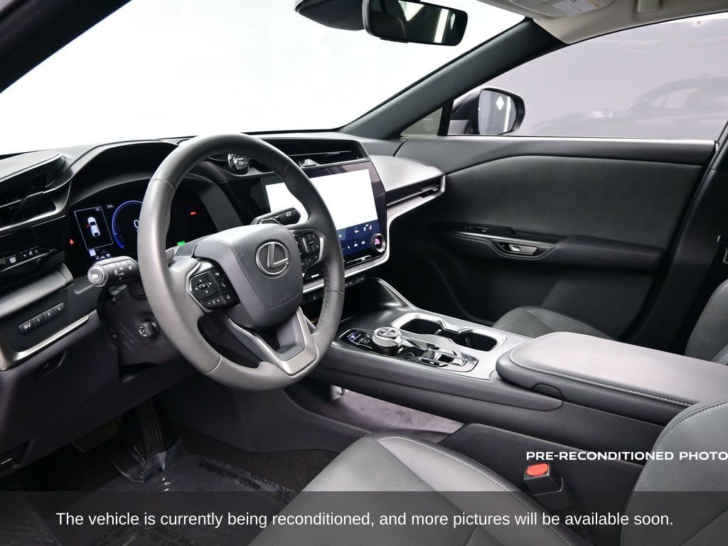 Used 2024 Lexus RZ 300e Premium image 7