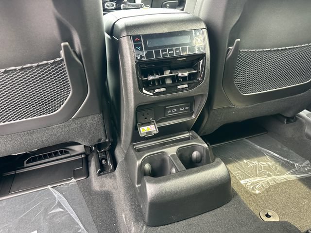 New 2026 Jeep Grand Cherokee L Limited AWD/4WD image 16