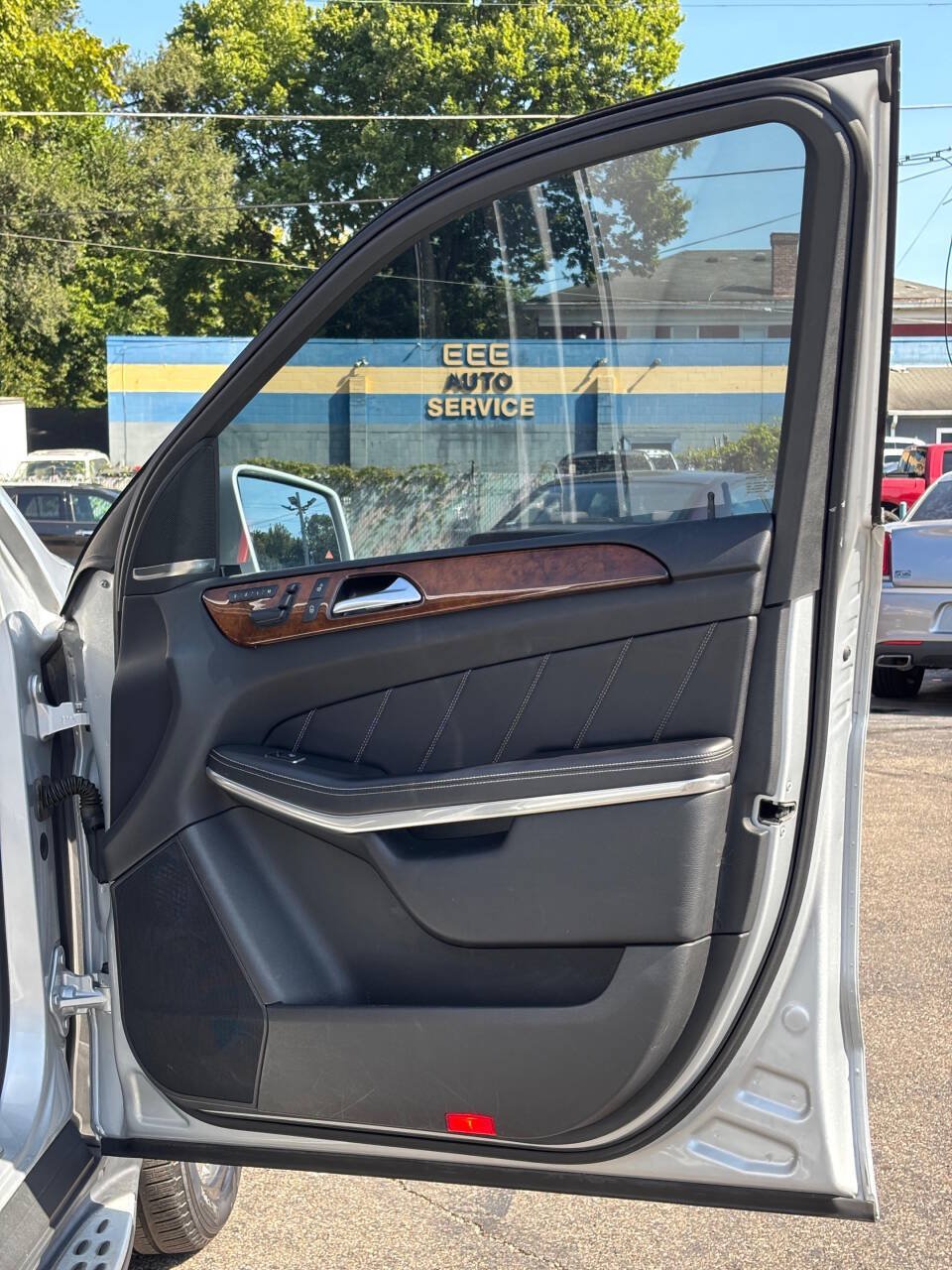 Used 2013 Mercedes-Benz GL 450 4MATIC image 24