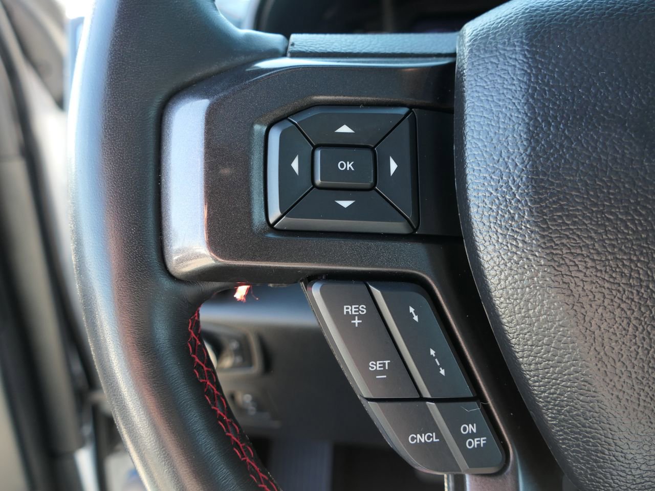 Used 2021 Ford Expedition Limited image 20