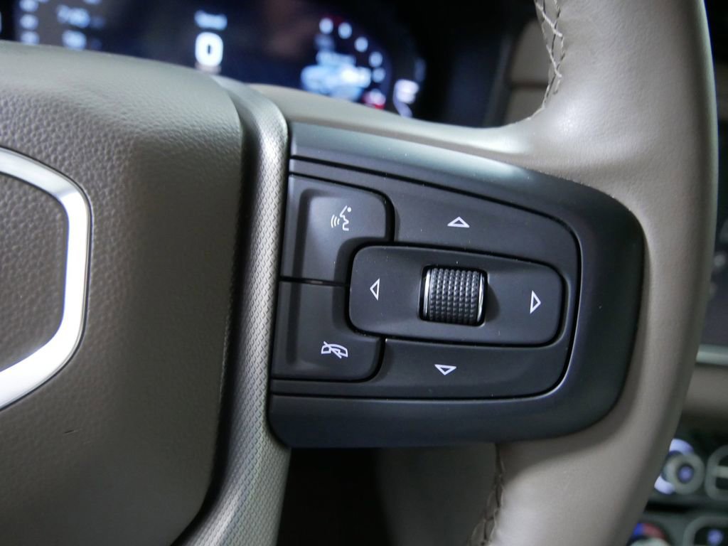 Used 2024 GMC Yukon Denali image 27