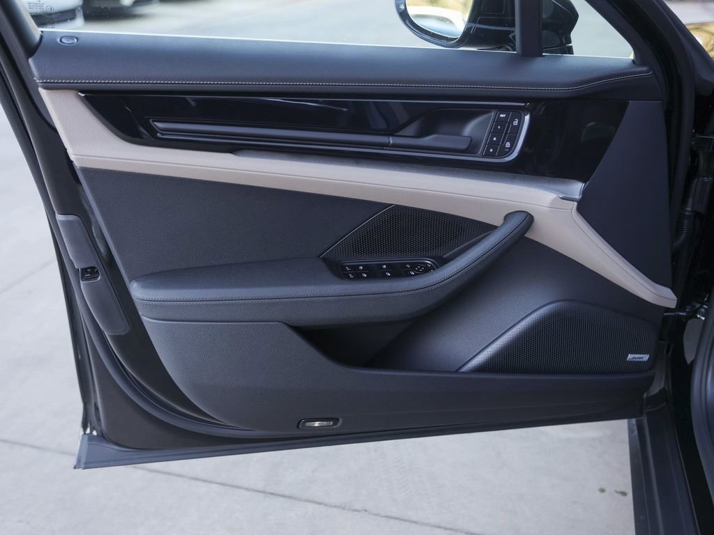 New 2026 Porsche Panamera 4 image 29