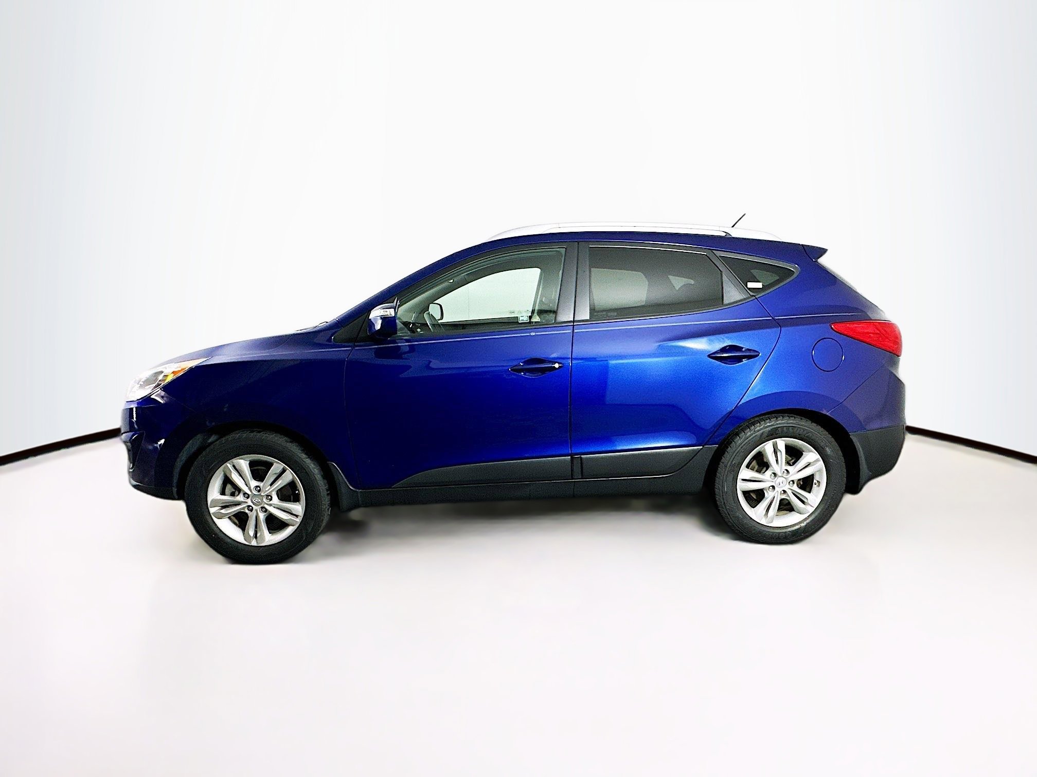 Used 2012 Hyundai Tucson GLS AWD/4WD image 4