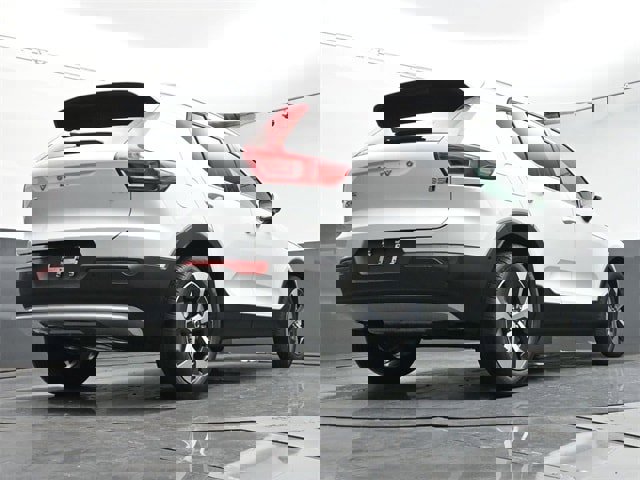 New 2025 Volvo XC40 B5 Plus w/ Protection Package Premier image 40