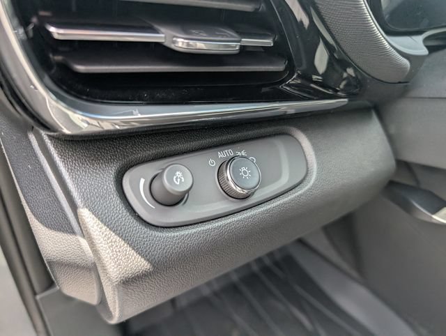 New 2026 Buick Envista Sport Touring w/ Convenience I Package FWD image 16
