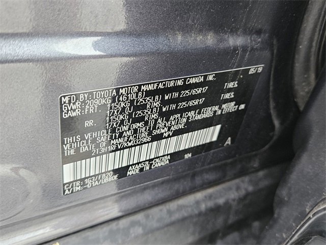 Used 2019 Toyota RAV4 LE image 18