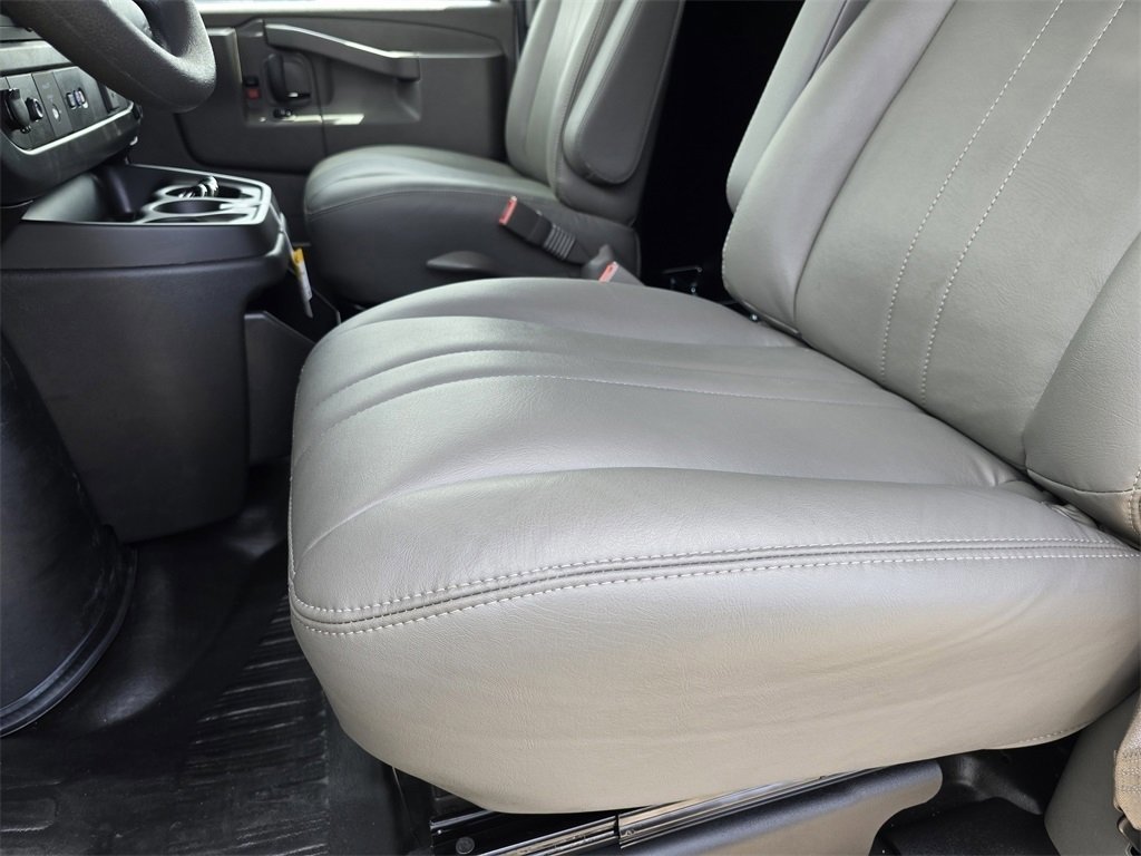 New 2025 Chevrolet Express 2500 w/ Communications Package image 13