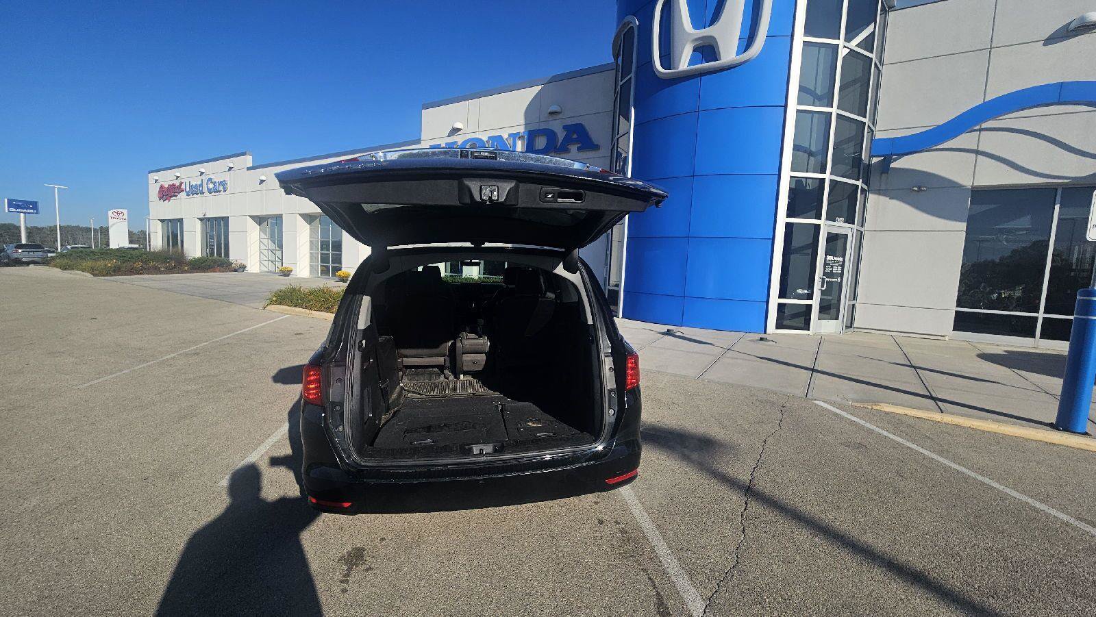 Used 2018 Honda Odyssey EX-L image 17