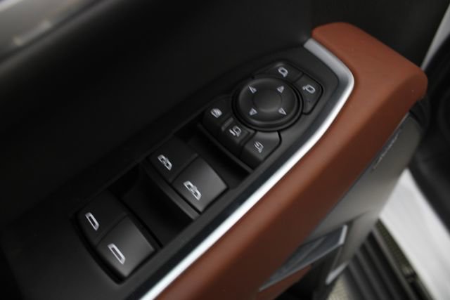 New 2026 GMC Sierra 3500 Denali Ultimate AWD/4WD image 19