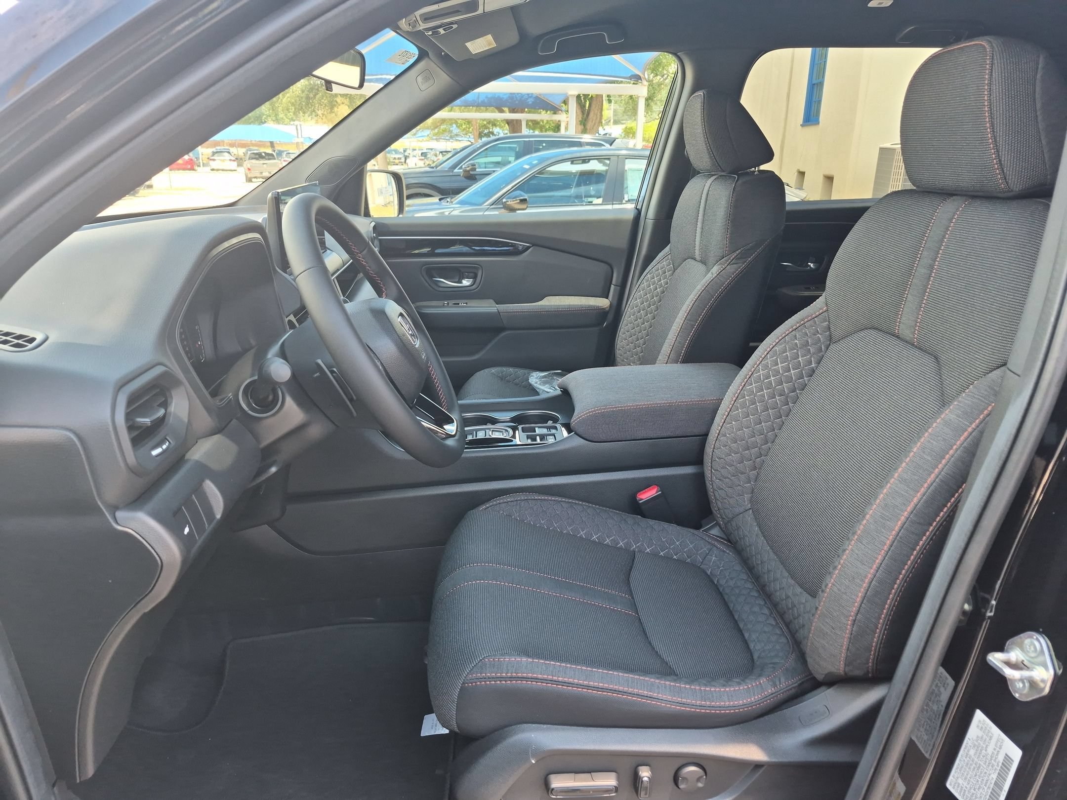 New 2026 Honda Pilot Sport image 9