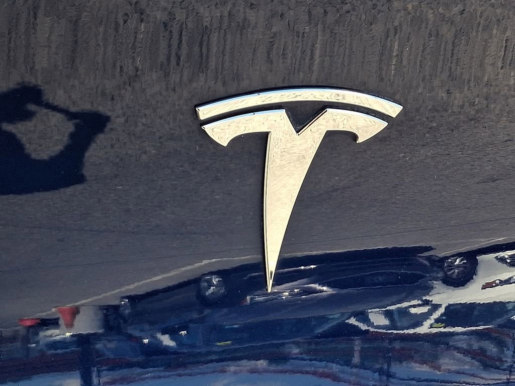 Used 2022 Tesla Model Y Performance AWD/4WD image 32