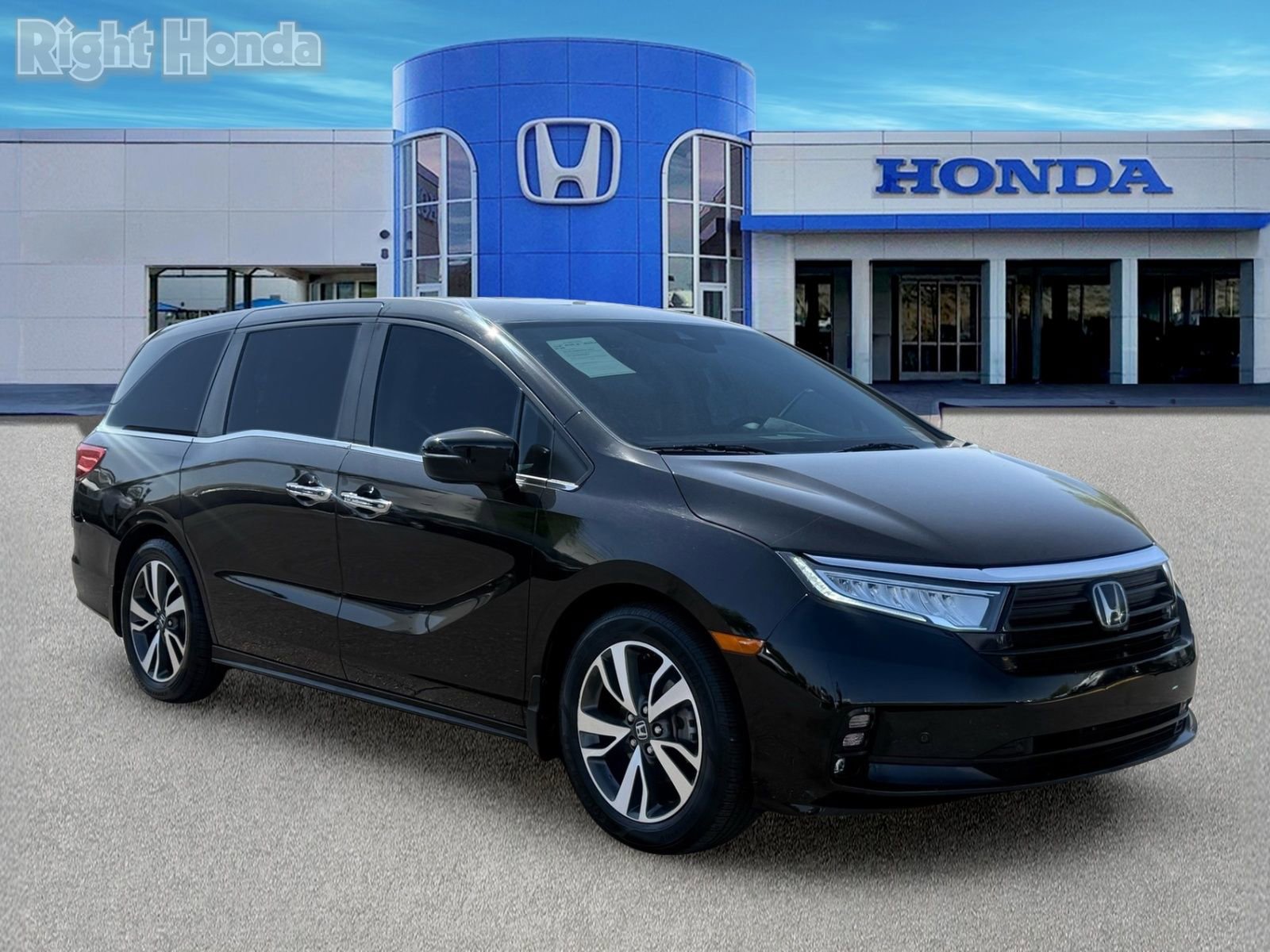 Used 2023 Honda Odyssey Touring image 10