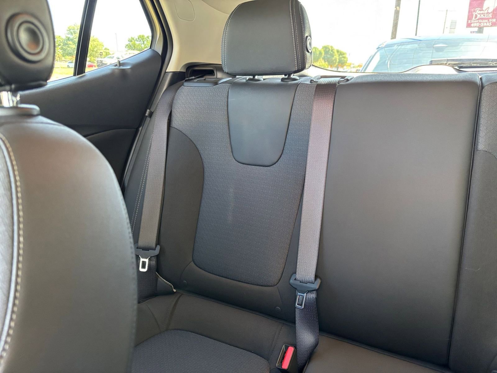 Used 2025 Buick Encore GX Preferred FWD image 38