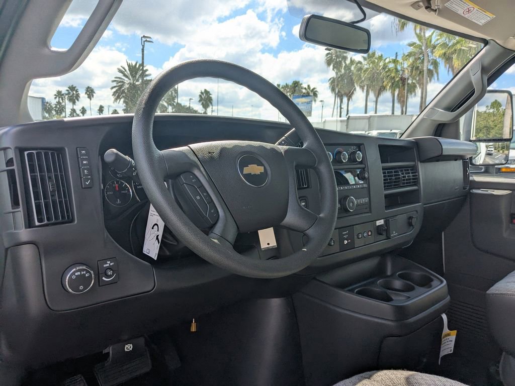 New 2025 Chevrolet Express 3500 w/ Power Convenience Package image 18