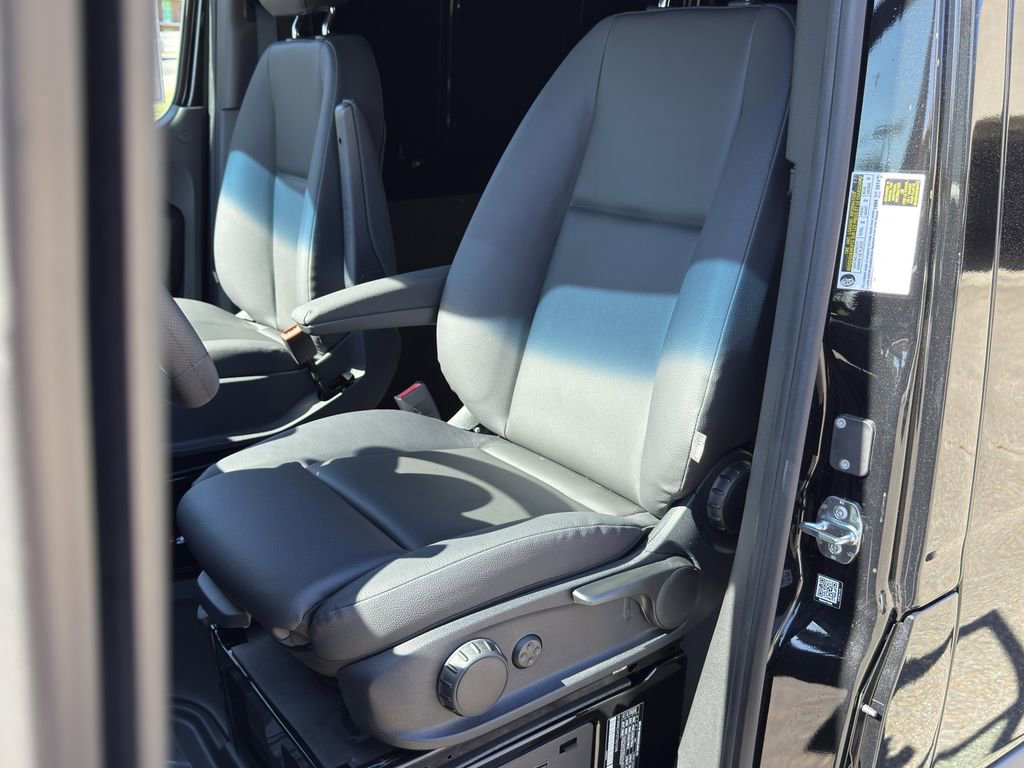 New 2026 Mercedes-Benz Sprinter 2500 image 11